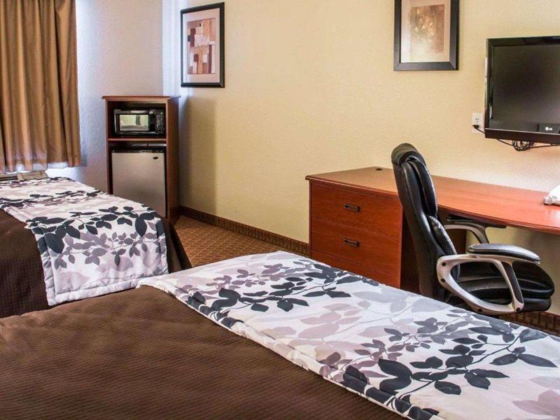 Rodeway Inn Austell Εξωτερικό φωτογραφία