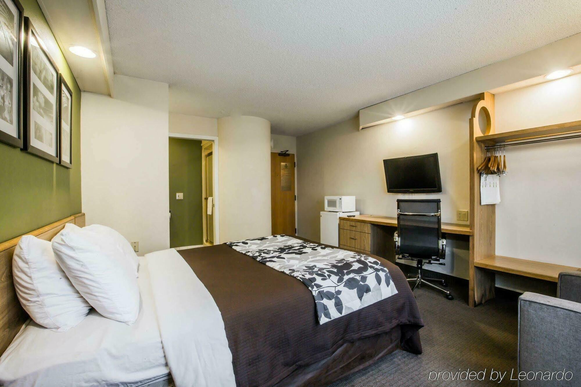 Rodeway Inn Austell Εξωτερικό φωτογραφία